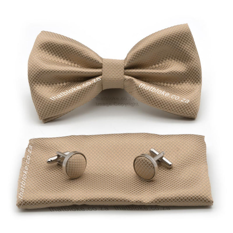 Golden Beige-Brown Bow Tie Pocket Square Set For Men Diamond Pattern Polyester