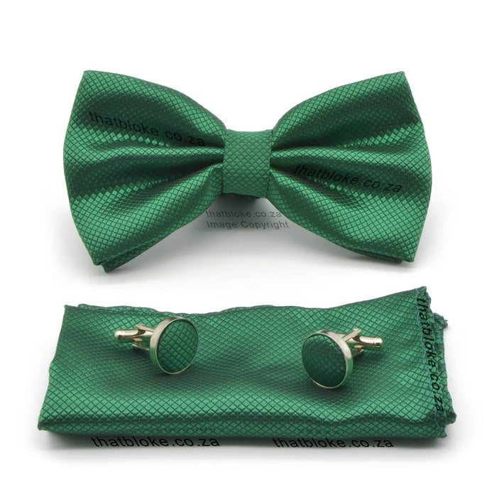 Bright Emerald Green Bow Tie Pocket Square Set Diamond Pattern Polyester