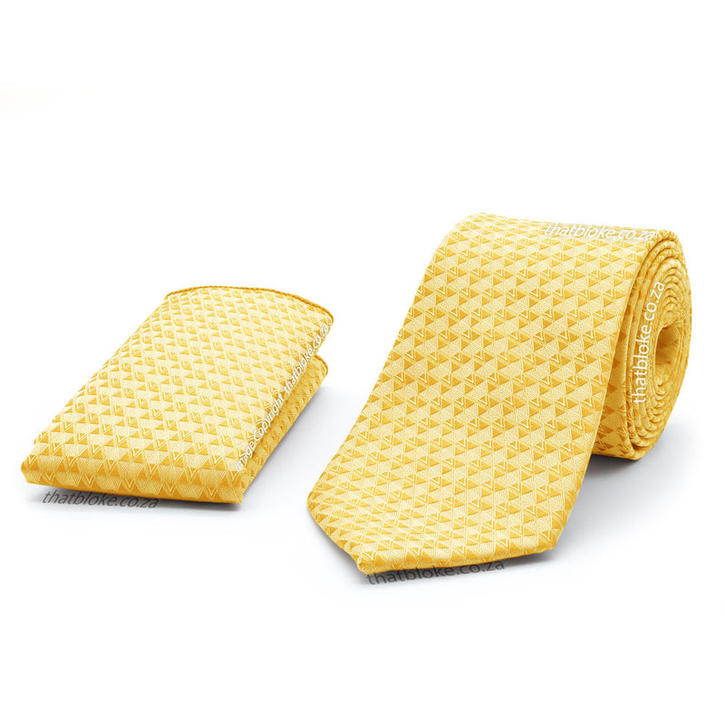Yellow Neck Tie Pocket Square Set For Men Triangle Pattern Polyester